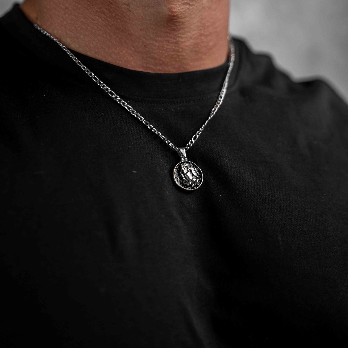 LIVE BY FAITH PENDANT CHAIN